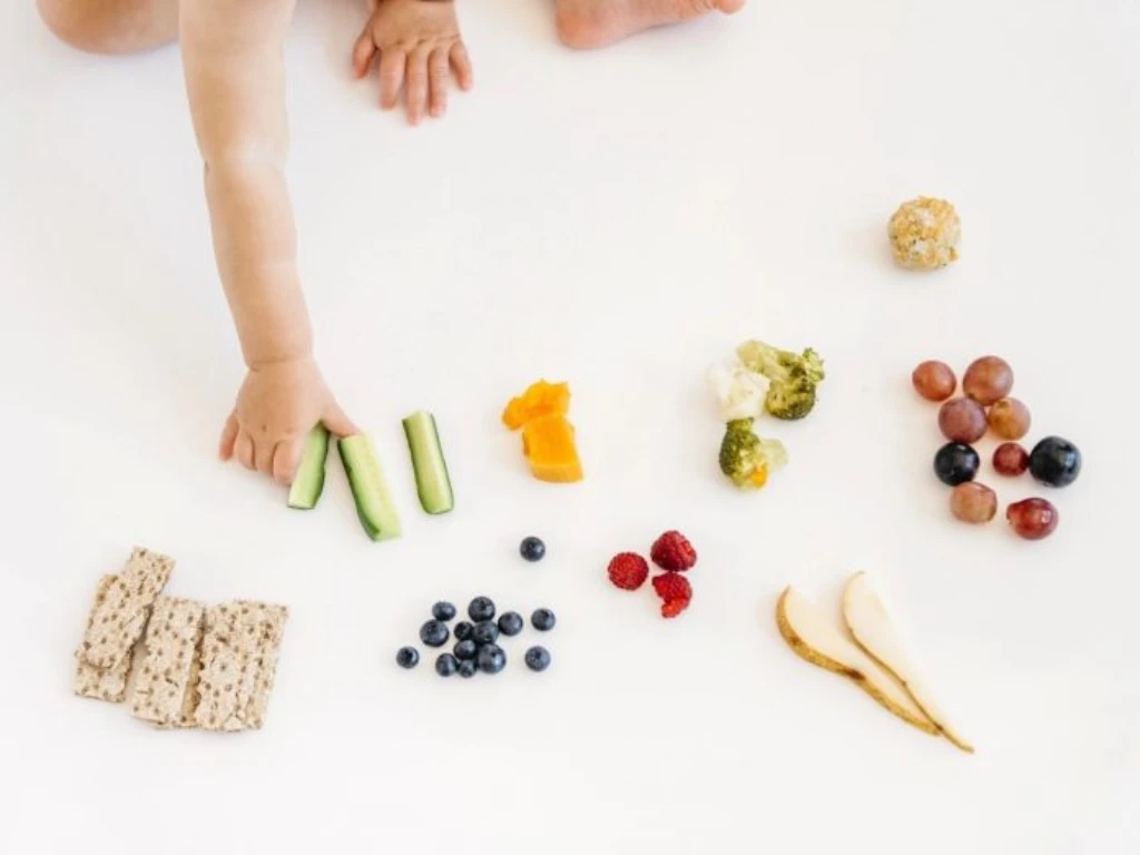 Foods that may help relieve constipation in children